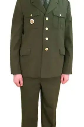 Советский военнослужащий