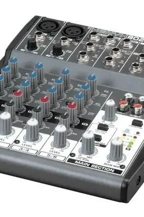 BEHRINGER XENYX 802