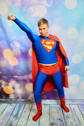 Как сшить костюм Супермена на Новый год?