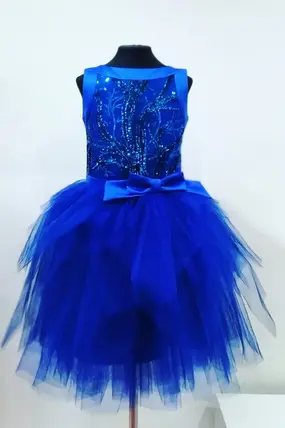 Нарядное платье 