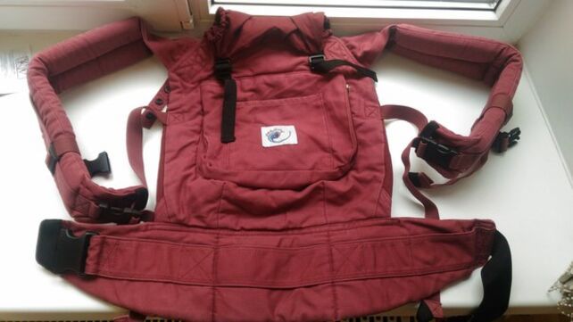 Ergobaby red discount