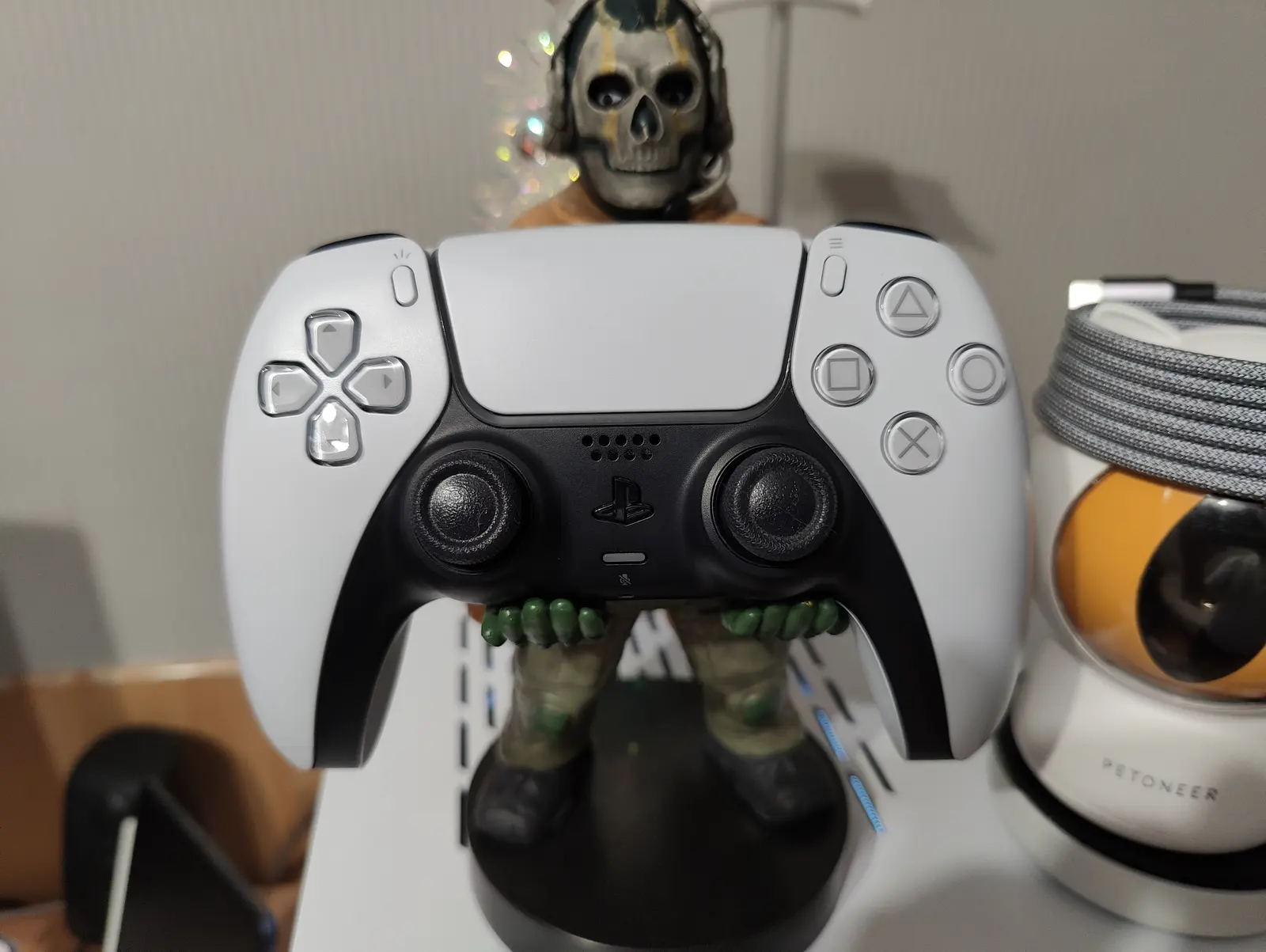 PlayStation DualSense