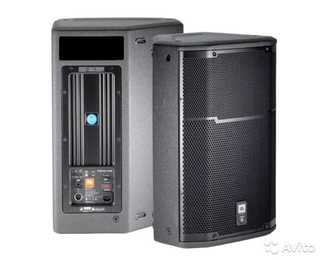 JBL PRX 615 1000 .