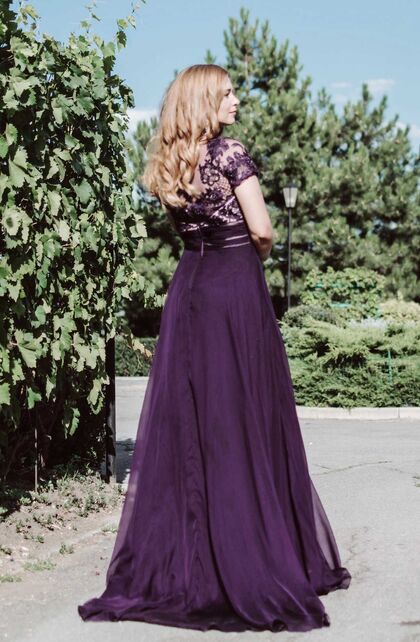 Sherri top hill 52950