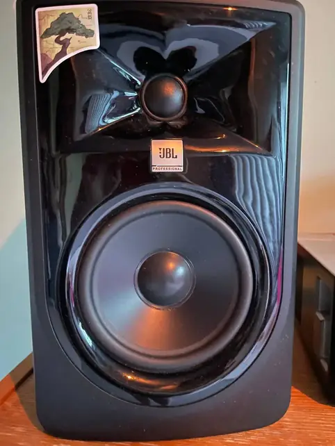Мониторные колонки JBL 305P MkII